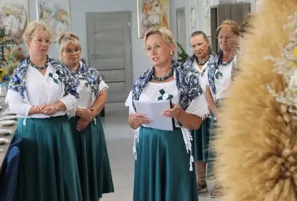 Wieniec dożynkowy z gminy Tuczępy zwycięzcą eliminacji powiatowych
