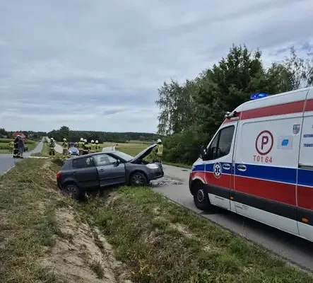 Wypadek w Piasku Małym: interwencja strażaków z Solca-Zdroju i Buska