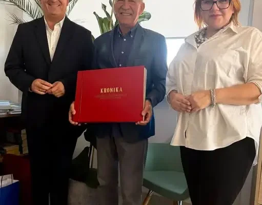 Spotkanie z Jerzym Cyganem w bibliotece w Nowym Korczynie