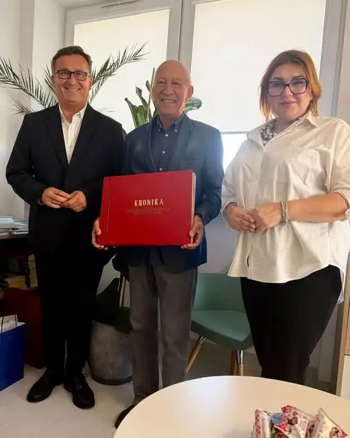 Spotkanie z Jerzym Cyganem w bibliotece w Nowym Korczynie