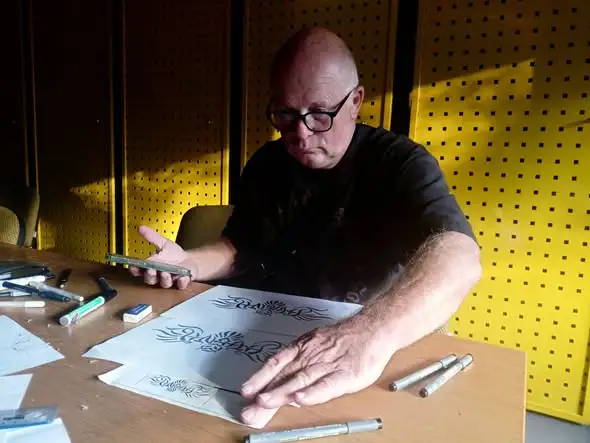 Christophe Szpajdel, „Lord of the Logos”, tworzył w Centrum Kultury w Solcu-Zdroju
