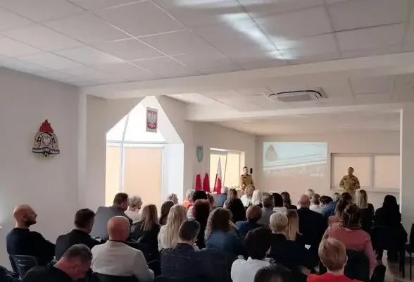 Busko-Zdrój: dyrektorzy szkół i przedszkoli szkoleni z procedur alarmowych
